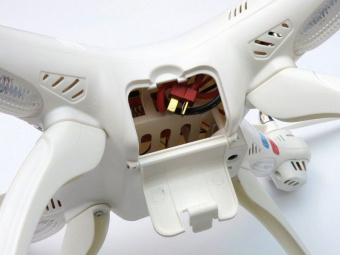 Р/У квадрокоптер Syma X8C 2.4G RTF с камерой