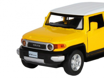 Машина ''АВТОПАНОРАМА'' Toyota FJ Cruiser,желтый, 1/32, свет, звук, инерция, в/к 17,5*13,5*9 см
