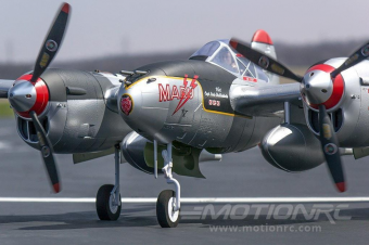 Модель самолета FreeWing P-38L Lightning PNP