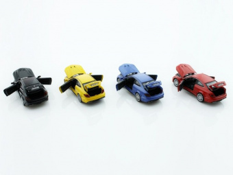 Машина 1:32 Mercedes-Benz С 63 AMG свет, звук, инерция 15см (1/12шт.) б/к