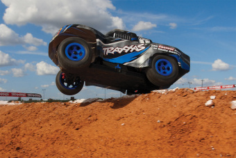 LaTrax SST 1/18 4WD Fast Charger