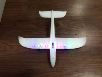 Радиоуправляемый самолет CTF FX-818 Pterosaur 470мм 2.4G EPP Gyro RTF с гироскопом