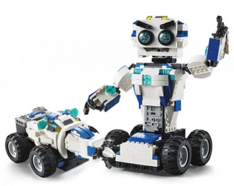 Радиоуправляемый конструктор CaDA Technic Робот DADA (606 деталей)