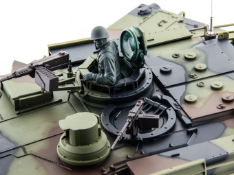 Танк U.S. M1A2 1/16 2.4Ггц