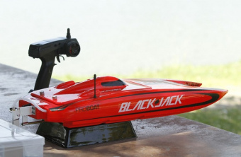 Радиоуправляемый катамаран ProBoat Blackjack 24 Brushless RTR
