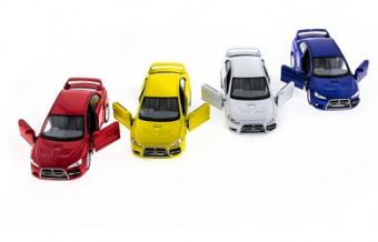 Инерционная модель-копия Kinsmart Mitsubishi Lancer Evolution 1:36