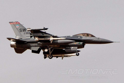 Модель самолета FreeWing F-16C PNP (90мм)