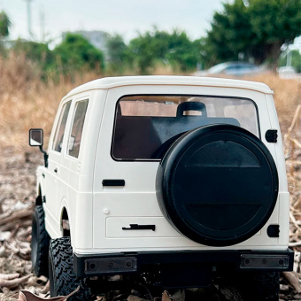 Радиоуправляемая машина WPL Suzuki Jimny (белая) 4WD 2.4G 1/10 RTR
