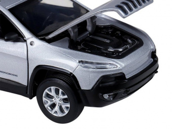 Машина АВТОПАНОРАМА Jeep  Cherokee, 1/32, серебряный, инерция, свет, звук, в/к 17,5*13,5*9 см