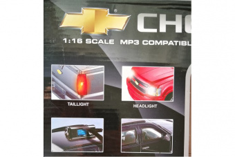 Машина CHEVROLET 1:16 со светом