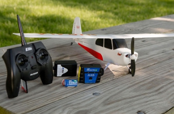 Радиоуправляемый самолет HobbyZone Champ S+ с функией GPS RTF