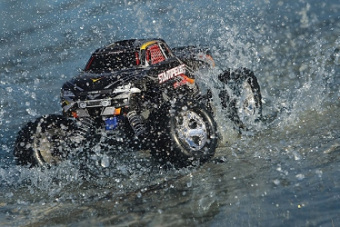 Stampede 1/10 COURTNEY FORCE EDITION 2WD Brushed TQ