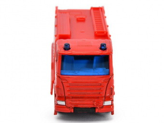 Пожарный автомобиль Siku 1036RUS, красный