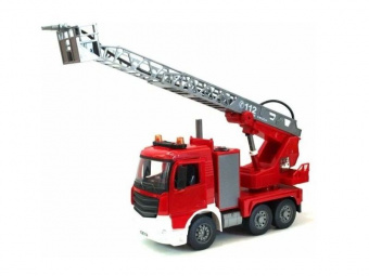 Пожарная машина Double Eagle 1/20 с разбрызгивателем